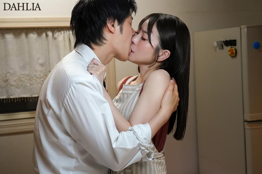 DLDSS-438 [Uncen] เย็ดภรรยาเจ้านายออกไปทำธุรกิจ Mei Itoya